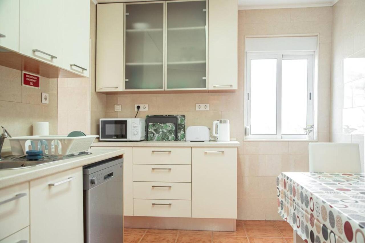 Peaceful And Serene 3 Bedroom In Apartamento